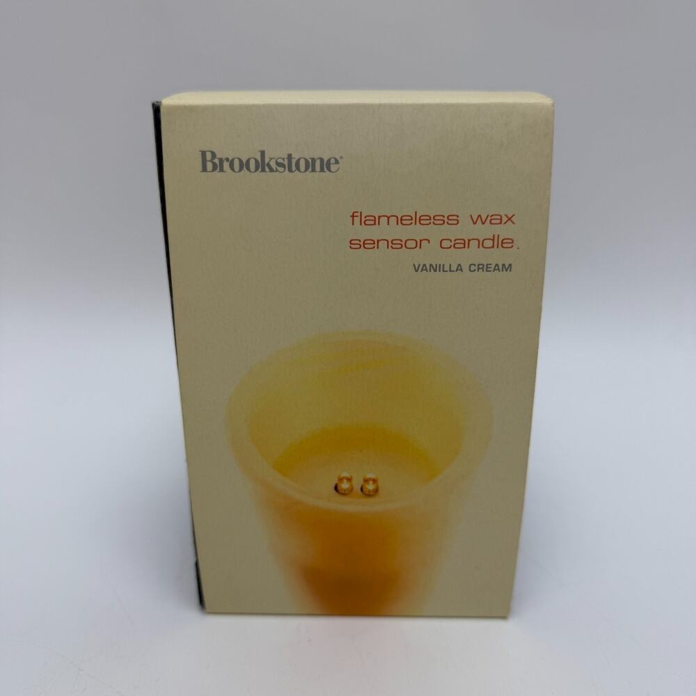 Brookstone LED Light Flameless Wax Motion Sensor 6" Pillar Candle Vanilla Cream